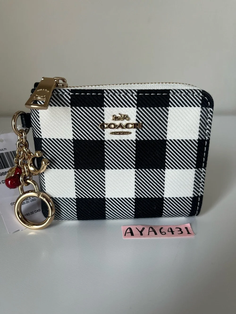 Coach Small Corner Zip Wallet With Gingham Print And Charms🎈🎈